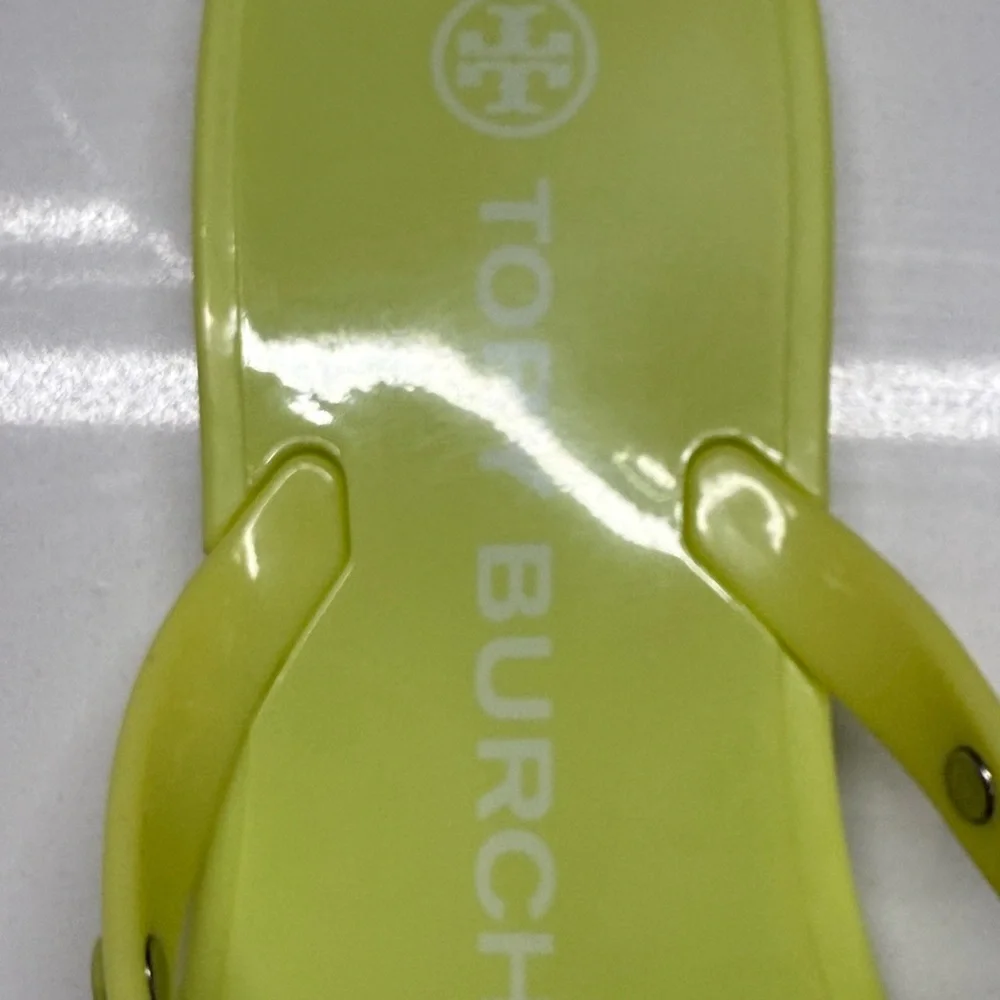 Tory Burch Lime Green Flip Flops Size 5 “ Worn twice, Like New” - Picture 3 of 6